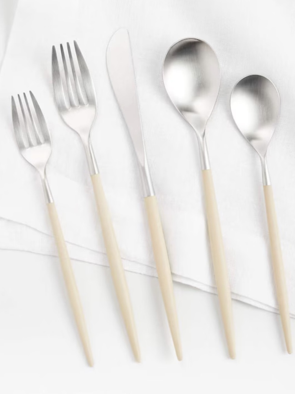 New! Crate&Barrel x Mio Ivory 5-Piece Flatware Place Setting